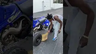 Sit Down Tire Kick &ldquo;TheVeeTouch&rdquo; On The 2006 Yamaha Banshee