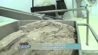 Saiba como é produzida a deliciosa mortadela