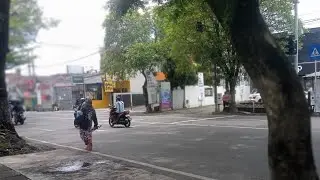 Menikmati Udara Segar