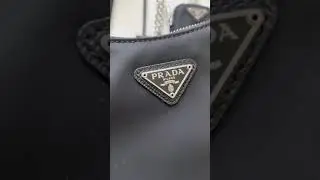 Сумка Prada Nylon Re-edition 2005