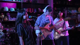 you cant eat cats kevin (mom jeans cover)