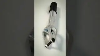 La fourche Ethic Legion V2 🛴 apporte contr&ocirc;le, robustesse et fluidit&eacute; &agrave; vos sessions street et park
