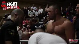 FIGHT UK MMA - CARL PARKER VS THOMAS VAICICKAS