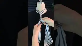ScarfTyingTutorial ScarfStyling ScarfTyingTips NewScarfStyles ScarfTyingMethods ScarfTutorial