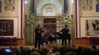 Duelul viorilor @ Frolov - Gabriel Croitoru & Liviu Prunaru, acompaniați de Horia Mihail