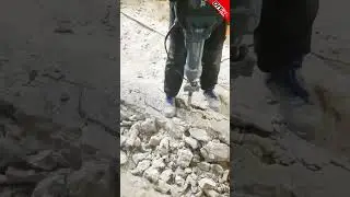 MAKITA HM1812 Demolition Hammer @diyertools