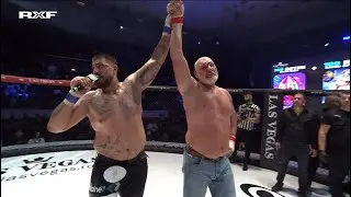 ALEX GREUCEANU: &rdquo;M-a obosit bunicul...&rdquo;  | WINNER INTERVIEW