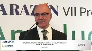 El Dr. Natalio Cruz recoge el premio Andromedi a mejor labor cient&iacute;fica en salud sexual masculina.