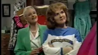Sob Sisters S01E03 She Wore The Dress While I Stayed Home