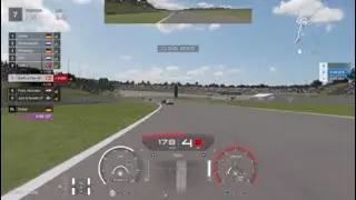 Gran Turismo 7 Cane Corso Motorsport en 6 plads og smider en 7 plads