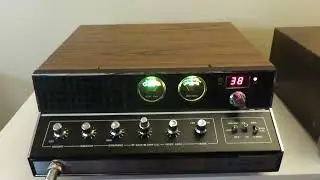Cobra 142 GTL Sideband Radio,  Check out the Skip Action on Lower 38