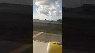 Canc&uacute;n #arrival #llegando #loveflying #shortvideo #fyp #parati