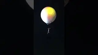 Spectacular Aerial Show on a Helium Balloon in Dubai