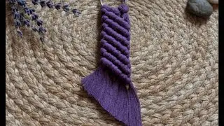 Macrame keyring or Macrame fishtail keychain 