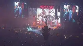 M&ouml;tley Cr&uuml;e-Too Fast For Love(Live 8-27-22 Stadium Tour) SoFi Stadium