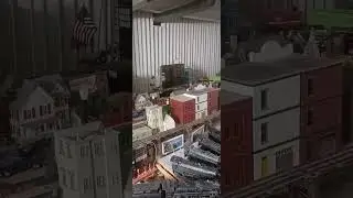 Running 2 Lionel Trains Delaware and Hudson Pulling Beer Cars and Lionel Coke Cola Train Set
