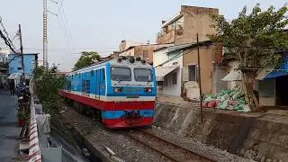 Train SPT1 Phan Thiet - Saigon arriving Ho Chi Minh City (2018)