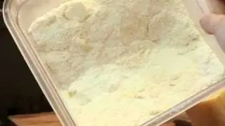 Should You Freeze Grated Cheese? - CHOW Tip