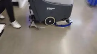 Concrete Scrub with an Auto Scrubber 