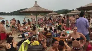San ti Xalkidiki den exei (Javier World Party)