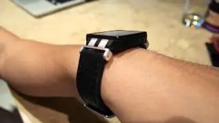 SteelConnect on Pebble Steel rattle test