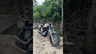 Relaxing with a beach vibe and the idle sound of a 96' honda shadow ACE 1100cc #hondashadow