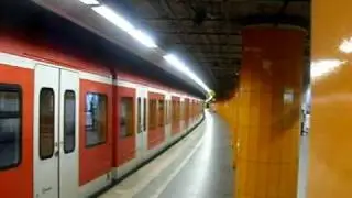 S-Bahn Munchen Marienplatz S8 Langzug