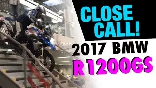 2017 BMW R1200GS Rallye indoors, Just about Crashes