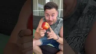 Apfelsaft direkt aus einem Apfel pressen!