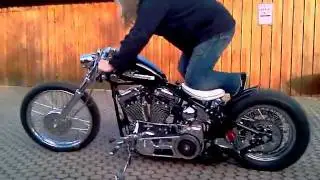 Harley Evo Bobber first Kickstart