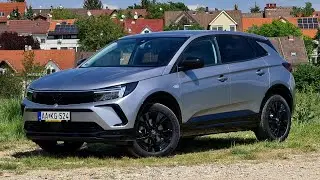 Opel Grandland GS 1.5 DTH 130 EAT8 Contrast Grey