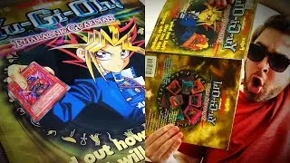 Looking at a COOL 2003 Yu-Gi-Oh! Magazine!