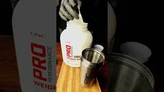 ASMR GNC Weight ganiner 3KG vanilla flavour protein shake 💪#shorts