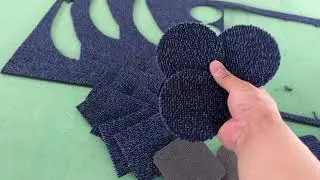 How Aircraft carpet cutting equipment works
