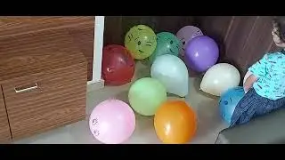 Smiley Face Emoji balloons Latex Emoji Smiley #Balloons Multicolored  balloons Poppings kidsplay wah
