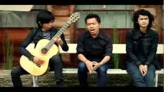 Vixi - Permainkanku (Official Music).mp4