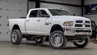 2014 Ram 2500 with BDS 5.5&rdquo; Radius arm lift