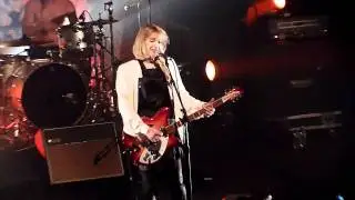 Hole/Courtney Love - Miss World @ Paris Bataclan 2010