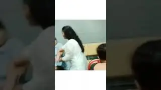 Massive Fight Between Women's over Seat Inside the Thane to Panvel Local Train 😳 #Thane #Panvel #OMG