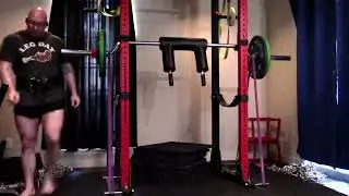 Why I Program Speed Squats As The Primary Type Of Squat For My Athletes