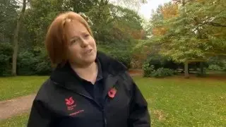 Why do our leaves change colour in Autumn?