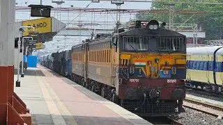 KYN WAG7M (21943+21944) Skip Dahod With Full Loaded Boxnal Wagons.