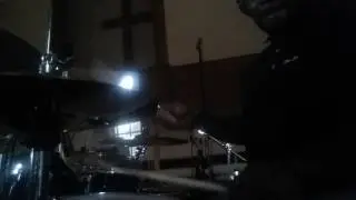 Ant baker shedding drums in the dark...