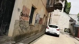 WaLking in old Town of Nafplio