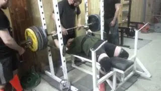 Tymen Gerestein 212,5 kg (468 lbs) raw benchpress