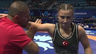 Qual. WW - 72 kg: B. ALTUG (TUR) v. K. GOLE (IND)