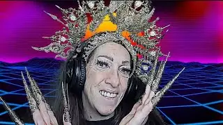 UNA GRIGLIA MONTUOSA CON UN FANTASTICO TRAMONTO MOUTH SOUNDS ASMR