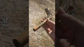 How to set up an alto Saxophone. I'm a beginner so please don't judge