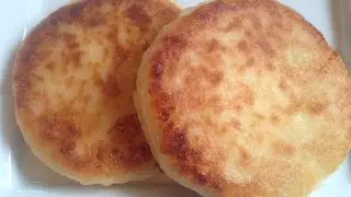 Syrniki  - Farmer Cheese Pancakes