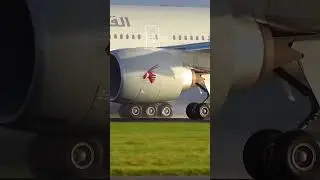Qatar Airways 777 Loud & Soaking Wet Takeoff